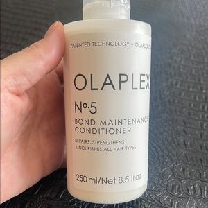 Olaplex No.5 Bond Maintenance Conditioner 8.5 fl oz